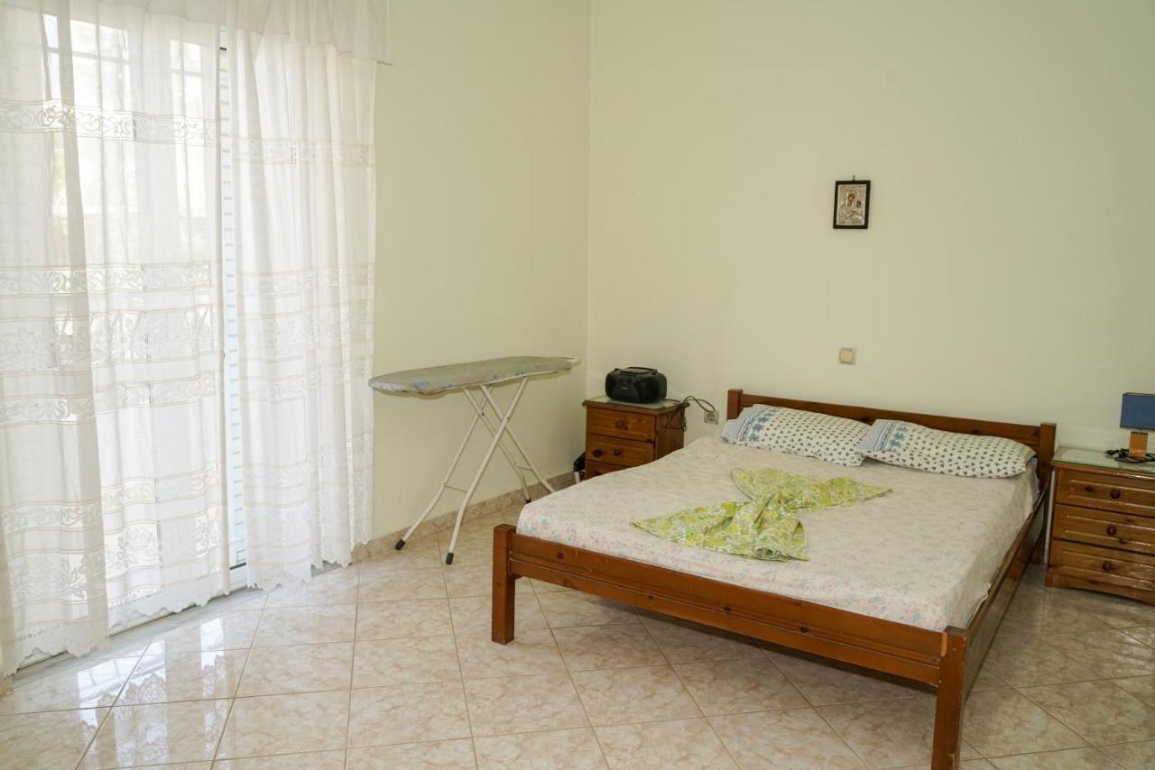 Connie'S Apartments Saranda Dış mekan fotoğraf